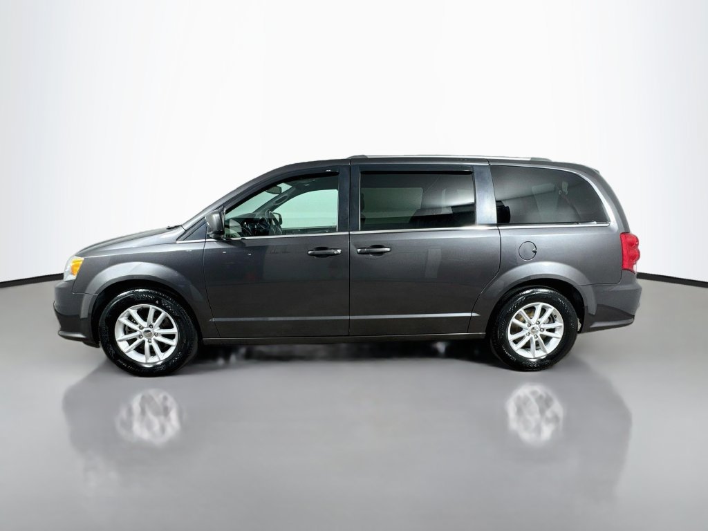 Used 2019 Dodge Grand Caravan SXT FWD image 4