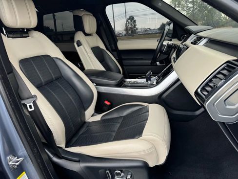 Used 2019 Land Rover Range Rover Sport HSE Dynamic image 29