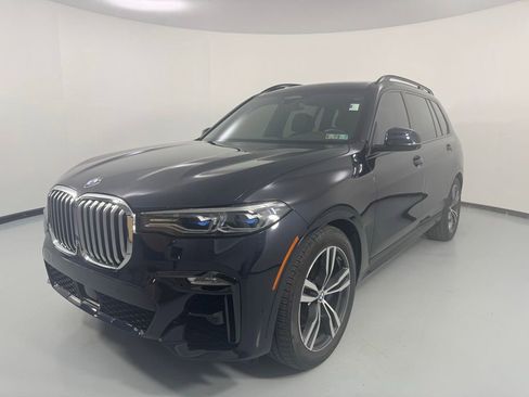 Used 2019 BMW X7 xDrive50i w/ Dynamic Handling Package AWD/4WD image 3