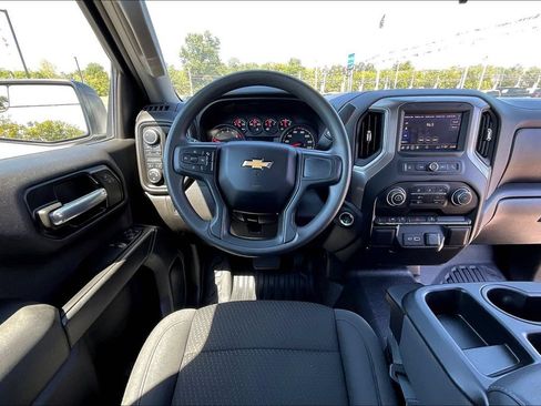 Used 2025 Chevrolet Silverado 1500 W/T w/ WT Value Package AWD/4WD image 6