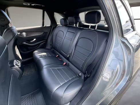Used 2021 Mercedes-Benz GLC 300 4MATIC image 26