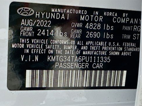 Used 2023 Genesis G70 2.0T w/ Sport Prestige Package image 37