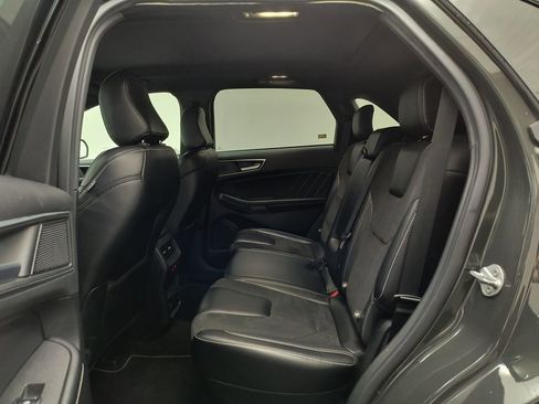 Used 2022 Ford Edge ST w/ Equipment Group 401A image 13