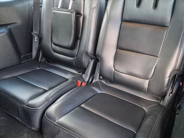 Used 2019 Ford Explorer XLT w/ Equipment Group 202A FWD image 19