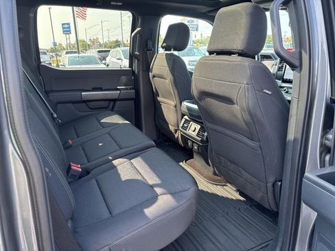 Used 2022 Ford F150 XLT w/ Equipment Group 302A High image 11