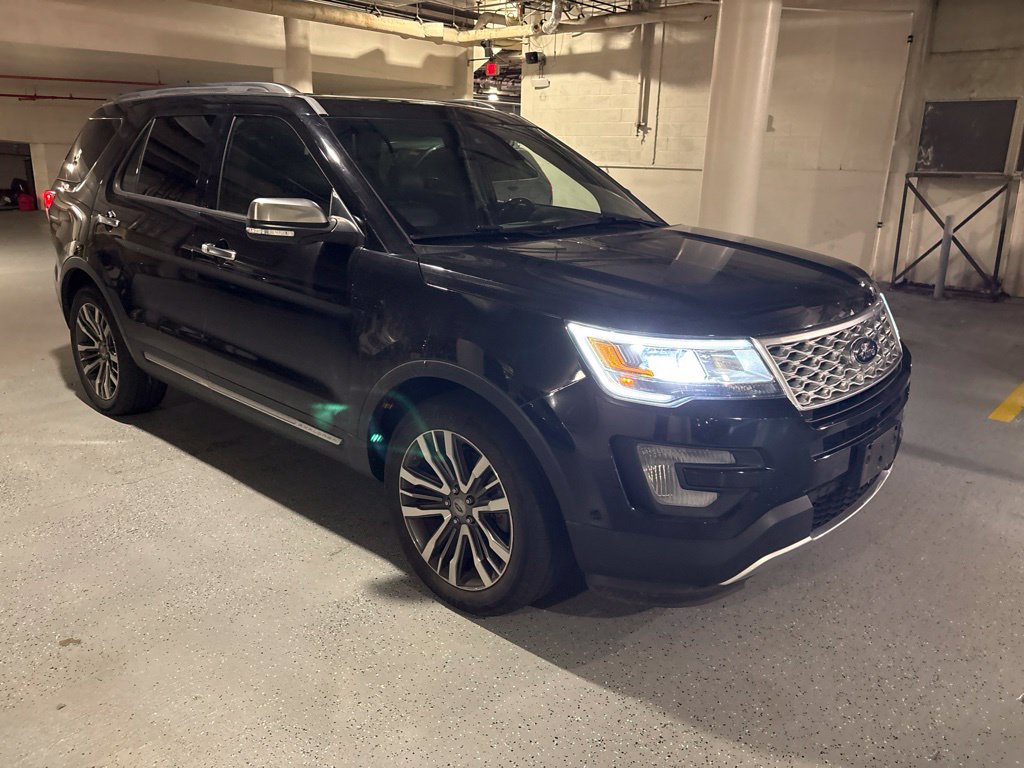 Used 2017 Ford Explorer Platinum AWD/4WD image 1