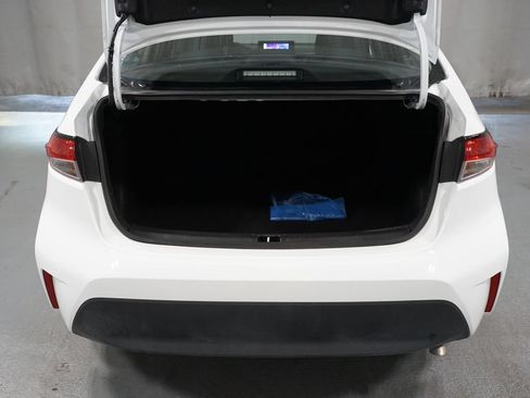 Certified 2024 Toyota Corolla LE FWD image 31