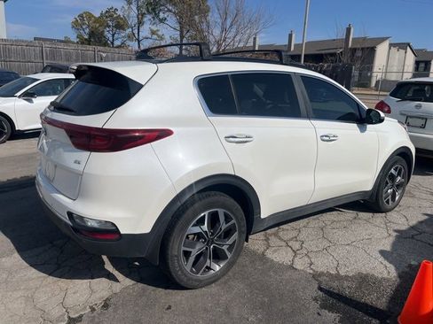 Used 2021 Kia Sportage EX w/ EX Technology Package image 5