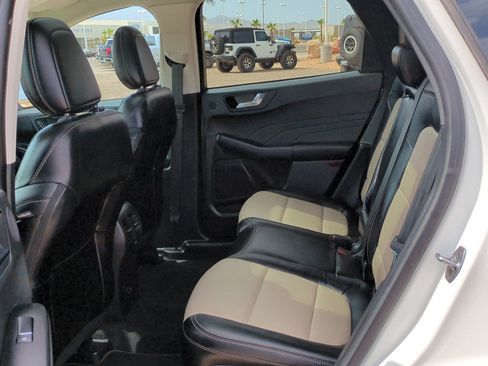 Used 2021 Ford Escape Titanium w/ Titanium Elite Package FWD image 27