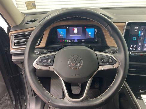 Used 2024 Volkswagen Atlas SE FWD image 26