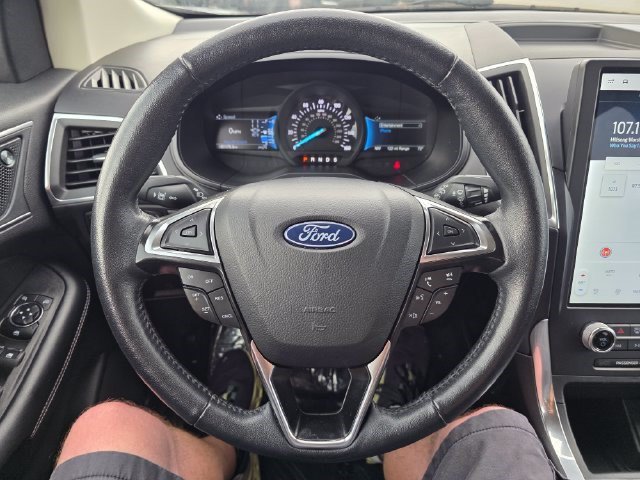 Used 2024 Ford Edge Titanium AWD/4WD image 24