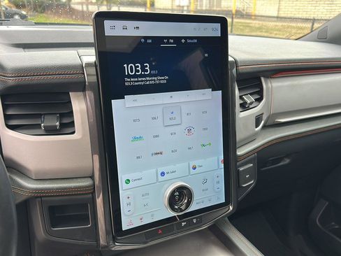 Used 2022 Ford Expedition Timberline image 17