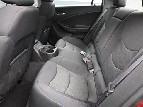 Used 2017 Chevrolet Volt LT image 18