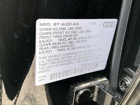 New 2025 Audi SQ5 Premium Plus image 8