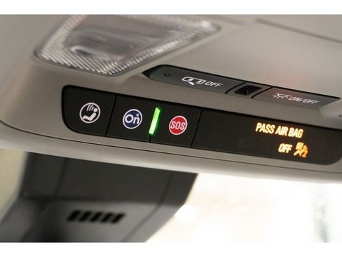 Used 2022 Chevrolet Equinox LT image 27