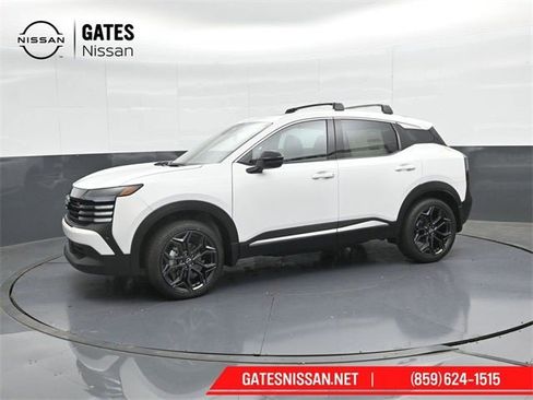 New 2026 Nissan Kicks SR w/ SR Premium Package image 7