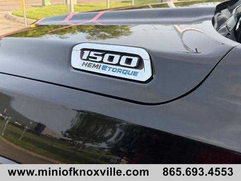 Used 2021 RAM 1500 Laramie AWD/4WD image 11
