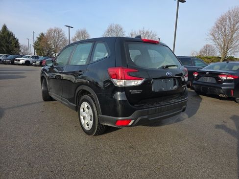 Used 2021 Subaru Forester image 7