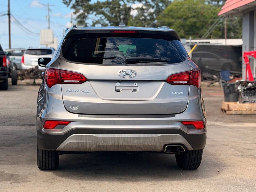 Used 2018 Hyundai Santa Fe Sport w/ 2.4L Value Package 02 FWD image 8
