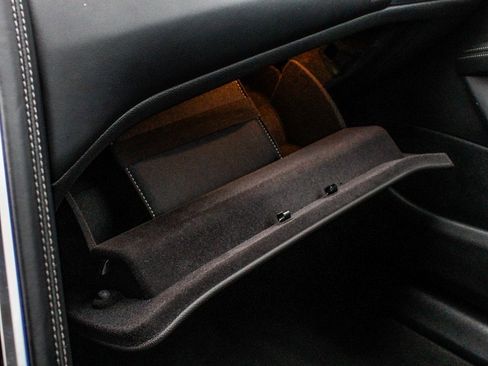 Used 2022 BMW 840i xDrive Convertible w/ Driving Assistance Package image 16