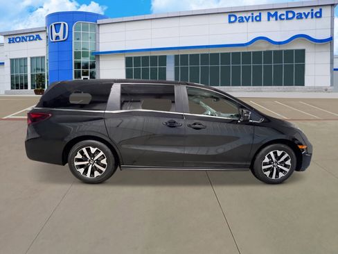 New 2026 Honda Odyssey EX-L image 8
