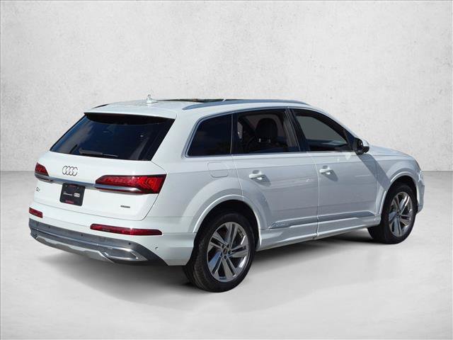 Used 2022 Audi Q7 2.0T Premium w/ Convenience Package AWD/4WD image 5