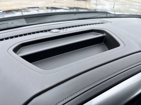 Certified 2022 Chevrolet Silverado 1500 LT w/ Z71 Off-Road Package image 25