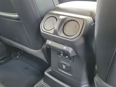 Used 2021 Jeep Wrangler Unlimited Sahara w/ Cold Weather Group image 20