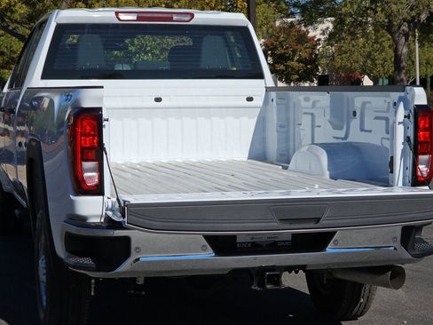 New 2025 GMC Sierra 2500 Pro w/ 1SA Pro Safety Plus Package image 9