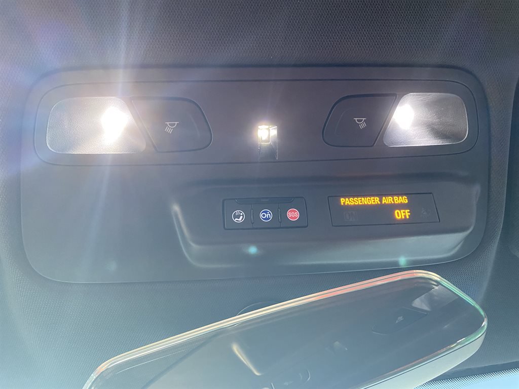 Used 2020 Chevrolet Camaro SS RWD image 35