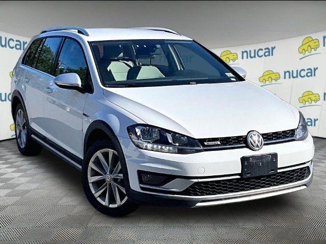 Used 2019 Volkswagen Golf Alltrack S AWD/4WD image 1