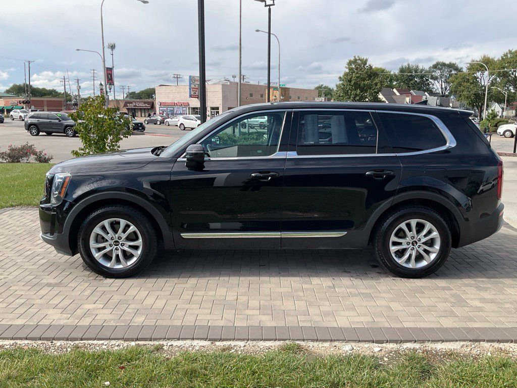 Used 2021 Kia Telluride LX AWD/4WD image 6