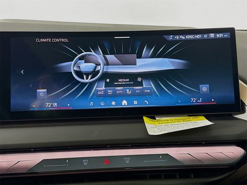 Used 2025 BMW X3 xDrive30i w/ Convenience Package image 15