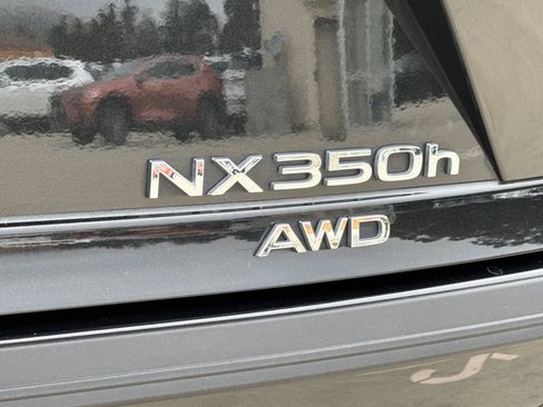 Used 2023 Lexus NX 350h AWD w/ Towing Package (2000 Lbs) image 30