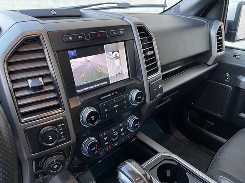Used 2019 Ford F150 Raptor w/ Equipment Group 802A Luxury AWD/4WD image 19