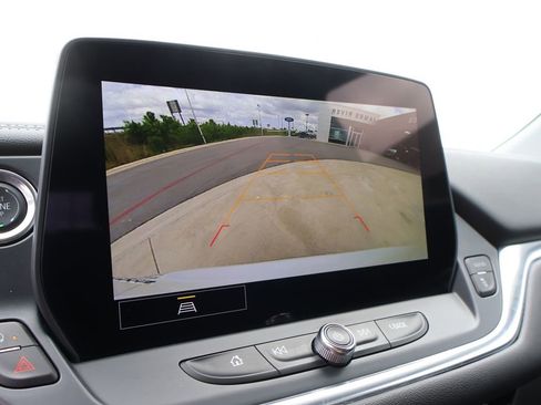 Used 2025 Chevrolet Blazer LT image 33