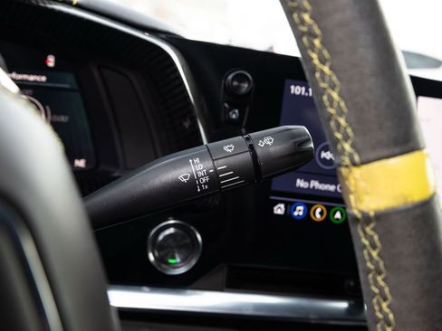 Used 2020 Chevrolet Corvette Stingray Premium Cpe w/ 3LT Preferred Equipment Group image 36