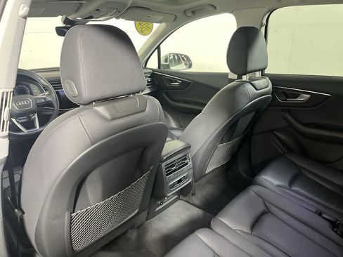 Used 2023 Audi Q7 3.0T Premium image 26