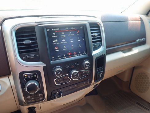 Used 2018 RAM 1500 Big Horn image 13