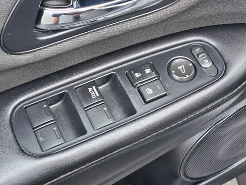 Used 2022 Honda HR-V Sport image 17