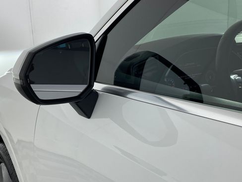 Used 2020 Audi Q3 2.0T Premium Plus w/ Premium Plus Package image 23