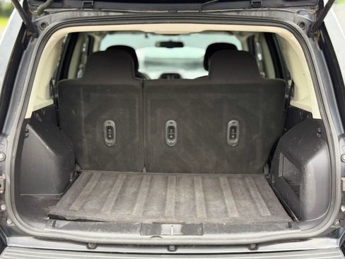 Used 2012 Jeep Patriot Latitude FWD image 27