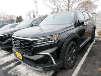 Used 2023 Honda Pilot Elite video 2