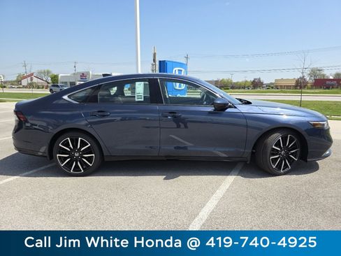 New 2026 Honda Accord Touring image 16