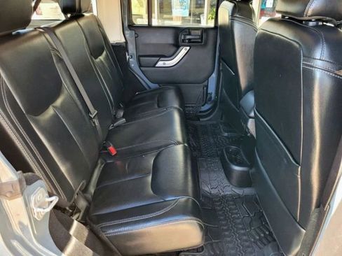 Used 2014 Jeep Wrangler Unlimited Rubicon w/ Dual Top Group image 32