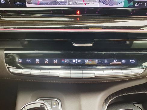 Used 2021 Cadillac Escalade Sport w/ Driver Assist Tech Package image 20