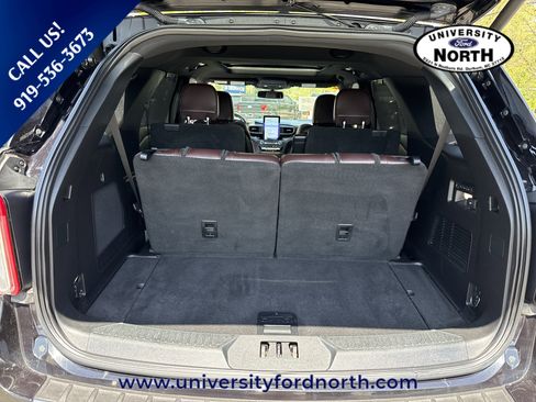 Used 2020 Ford Explorer Platinum w/ Premium Technology Package image 46