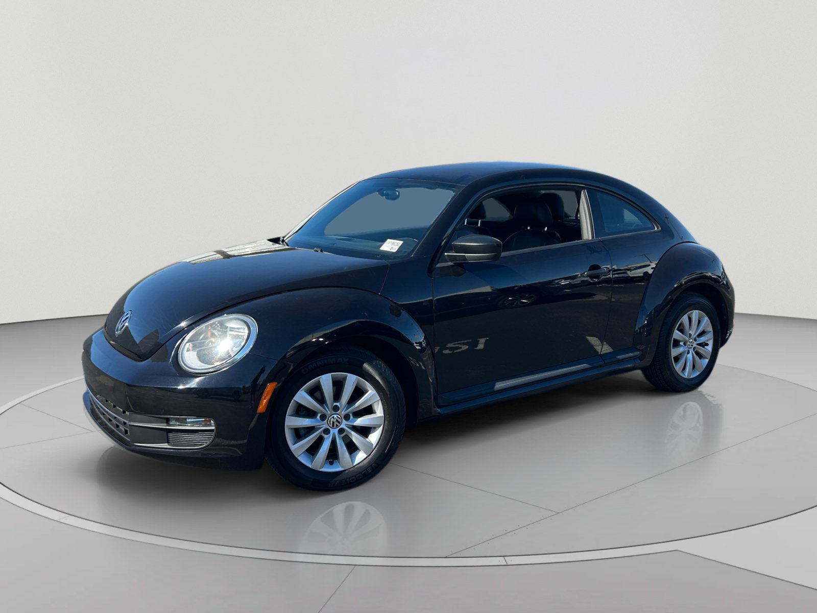 Used 2017 Volkswagen Beetle 1.8T Classic FWD image 1