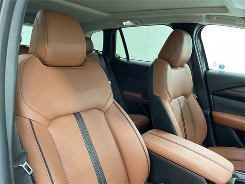 Used 2024 MAZDA CX-50 Meridian Edition image 19