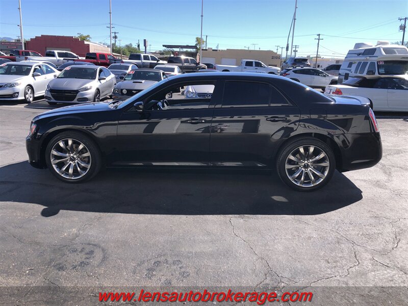 Used 2014 Chrysler 300 S RWD image 5